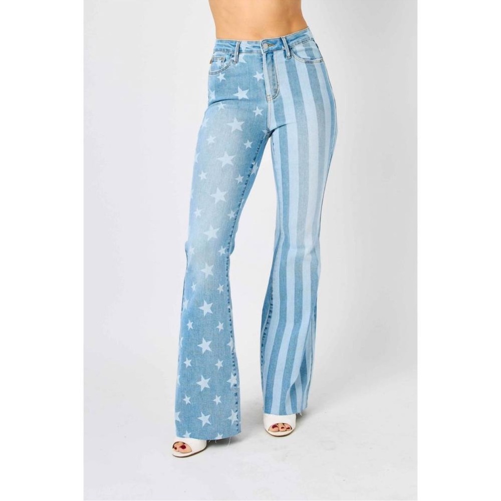 NWT JUDY BLUE Stars and Stripes Flare Denim Jeans Size 11